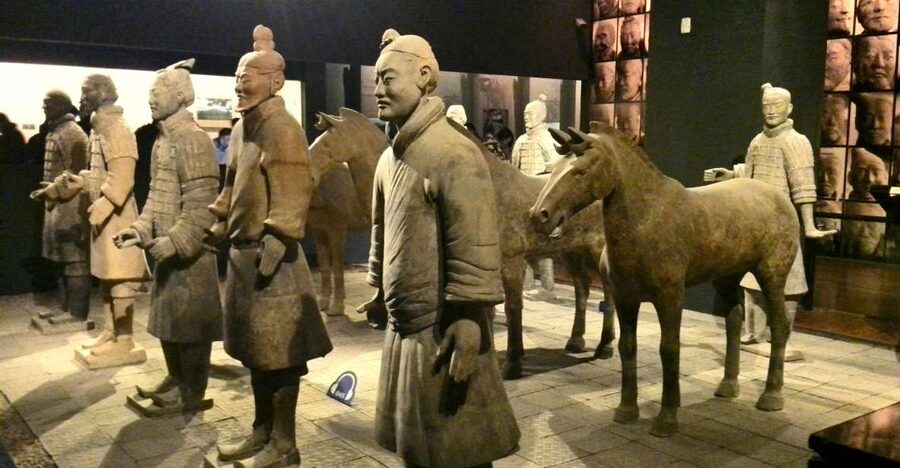 1 Day Beijing to Xi'an Terracotta Warriors Tour by Air - Price and logistics: what $199 buys you, and what to double-check