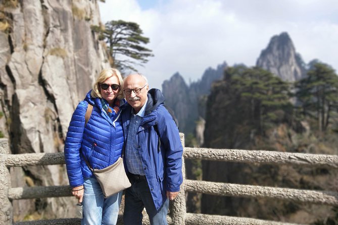 1-Day Mt. Huangshan Tour with Optional Hongcun & Xidi Village - Cable Car Timing and How to Choose Without Regrets