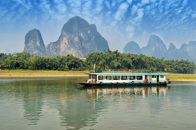 1 Day Private Tour: Li River Cruise from Guilin & Yangshuo Biking - Private guide energy: why names like Lily and Frank matter
