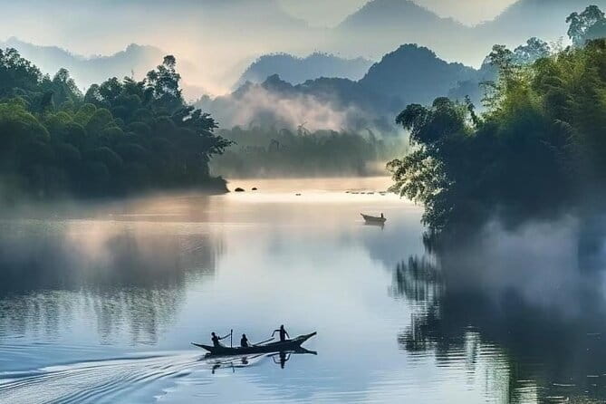 1-Day tour of Guilin-LiRiver cruise-Yangshuo Xianggong hill - Who should book this one-day Guilin-Li River-Yangshuo-Xianggong Hill trip?