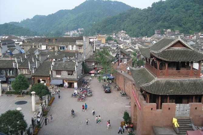 1-Day Zhangjiajie National Forest Park(Avatar) and Tianmen Mountain Private Tour - Yuanjiajie: the Avatar backdrop in a short, high-impact stop