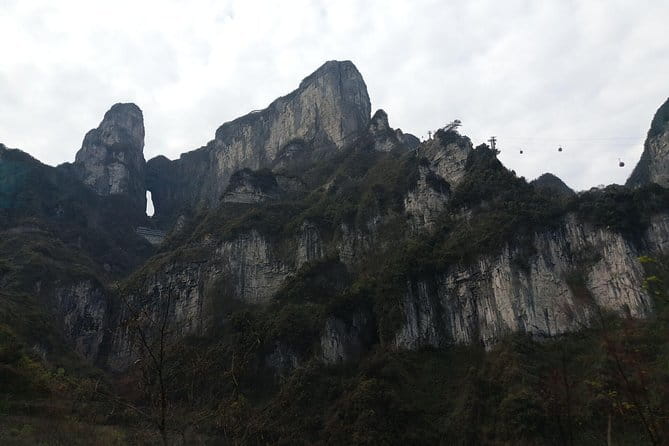 1-Day Zhangjiajie National Forest Park(Avatar) and Tianmen Mountain Private Tour - Stop 1, Zhangjiajie National Forest Park: your first big taste of the Avatar world