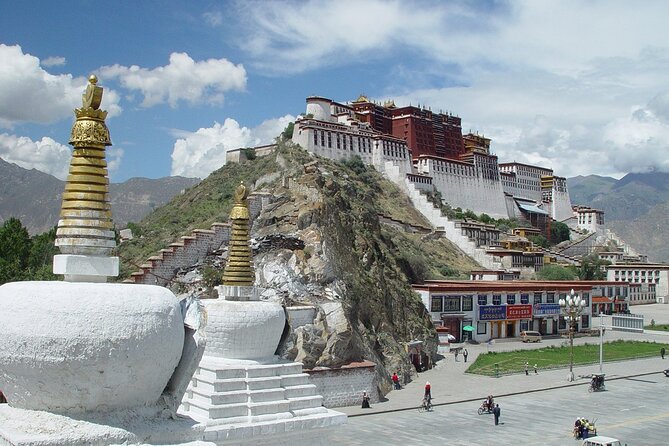 11-Day Private China Tour: Beijing, Lhasa, Xi'an and Shanghai - Arrival in Beijing, then instant structure (Day 1)
