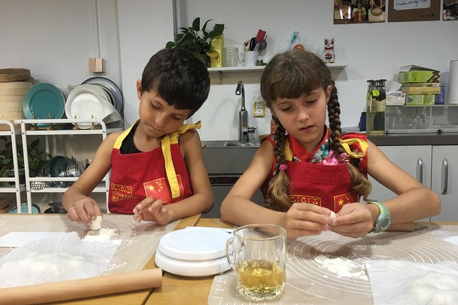 2.5hrs Chinese Kitchen Cooking Class: Xiaolongbao Soup Dumplings - Cooking Two Ways: Steamed and Pan-Fried Results