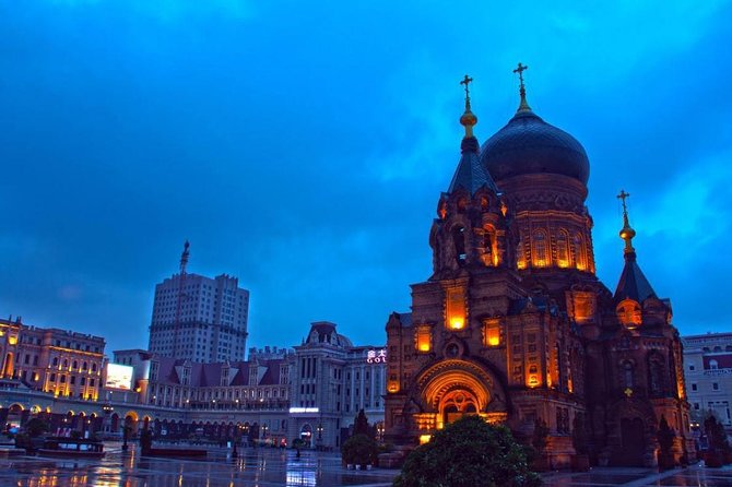 2-Day Harbin City Private Tour in Your Way in Winter Season - How to handle Day 1 entrance fees without stress