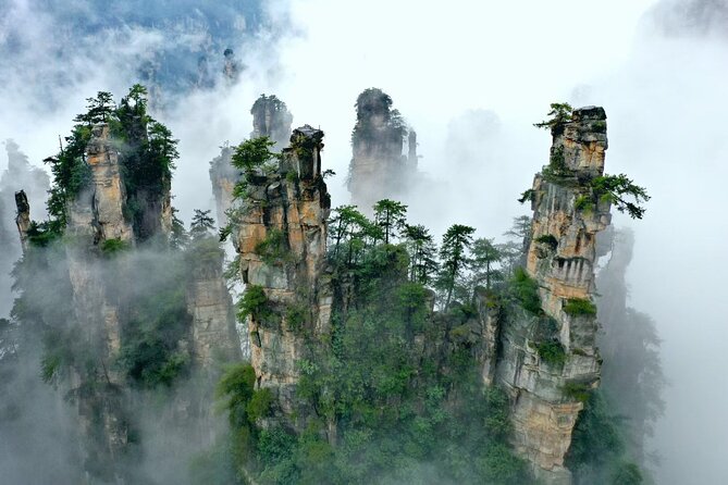 2-Day Private Tour to Mt.AVATAR & Glass Bridge & Mt.Tianmen - Yuanjiajie, Where Avatar-Inspired Rock Formations Become a Walking Route