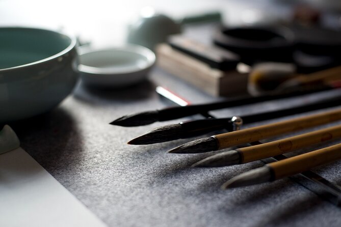 2-Hour Chinese Calligraphy with an Artist in Shanghai, China - Chinese Calligraphy 101: what you learn before you touch the brush