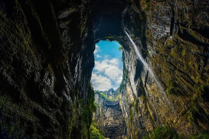 2Day Wulong Karst Park+Dazu Carvings World Heritage Private Tour - Two UNESCO Sites, One Chongqing Base Itinerary