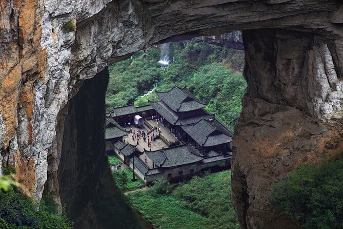 2Day Wulong Karst Park+Dazu Carvings World Heritage Private Tour - Morning Pickup, Meet Legend, and Handle the Long Drives
