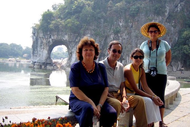 3-Day Private Guilin Tour with Li River Cruise and Yangshuo - Meeting Your Guide at Guilin Airport and Settling Into Two Hotel Nights