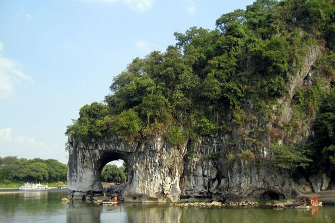 3-Day Private Guilin Tour with Li River Cruise and Yangshuo - Seven Star Park: Temples, Stone Bridges, and the Park Day That Feels Like Guilin