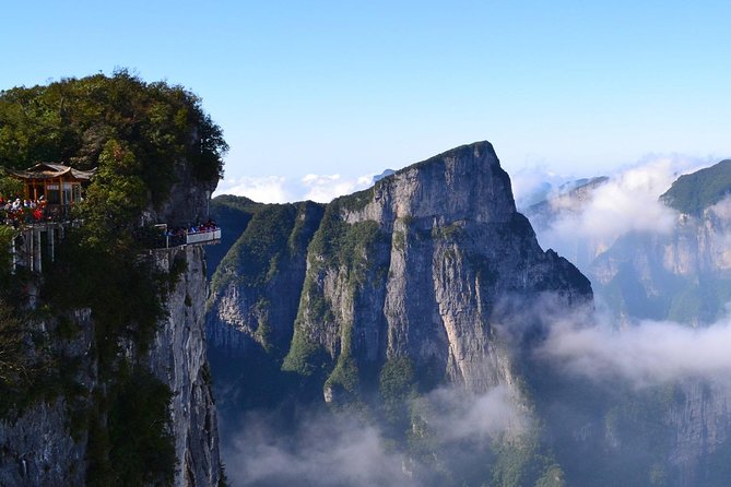 3-Day Private Zhangjiajie Discovery Tour with Glass Bridge - Day 2: Bailong Elevator to Yuanjiajie and Tianzi Mountain
