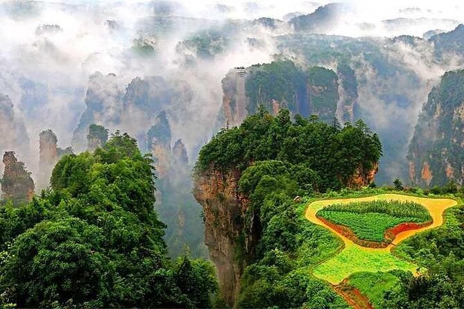 3-Day "Secrets Of Zhangjiajie" Deep Photography Tour - Day 3 Tianmen Mountain: cliff-path and the glass walkway