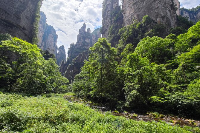 3-Day Zhangjiajie Panoramic Highlights Tour - A 3-day Zhangjiajie route that covers the big icons fast