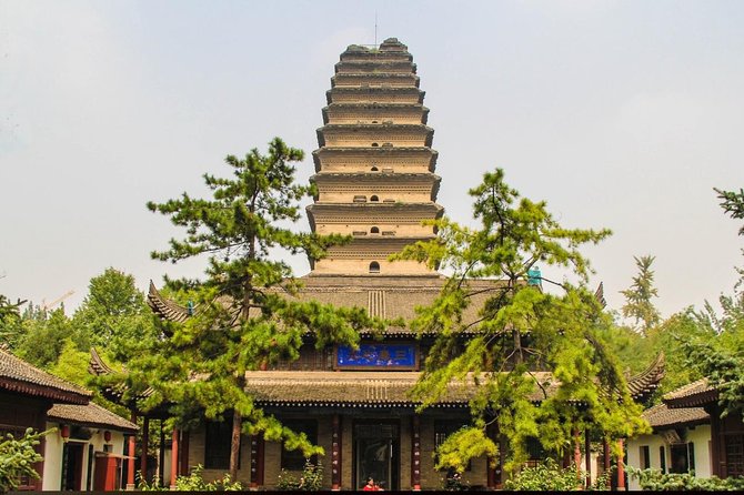 3 Days Xian Highlight Small Group Tour - Day 2: Small Wild Goose Pagoda, City Wall, Bell and Drum towers, and the Muslim Quarter