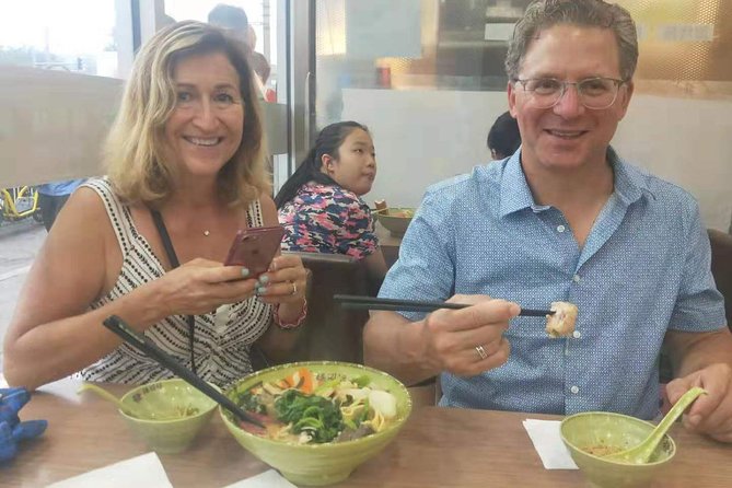 3-Hour Private Night Tour: Beijing Foodie Experience - Price and logistics: what you’re really paying for
