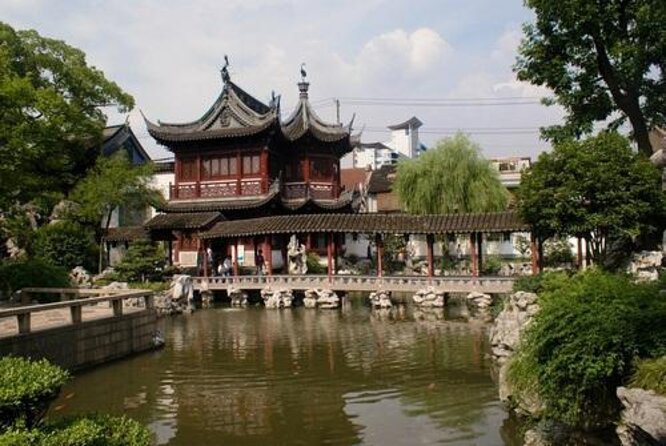 3-Hour Shanghai Yu Garden &Old Town Private Tour with Tea Tasting - Key things worth knowing before you go