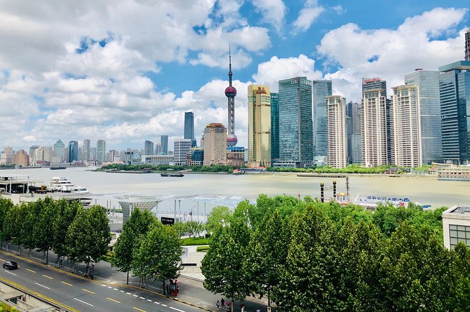 4-Hour Private Customized Shanghai City Tour - The Bund at Wai Tan: your 30-minute orientation test