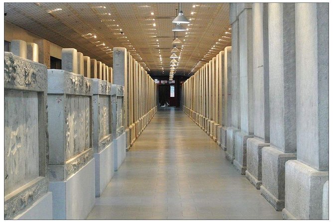 4-Hour Private Tour: Lama Temple, Confucius Temple, Guozijian Museum with Dim Sum - Lama Temple (Yonghegong): where the architecture tells a political story