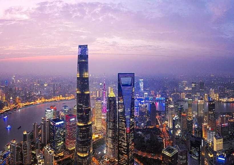 4-Hour Shanghai City Private Tour by German-Speaking Guide - Nanjing Road shopping or the French Concession’s European-feel streets