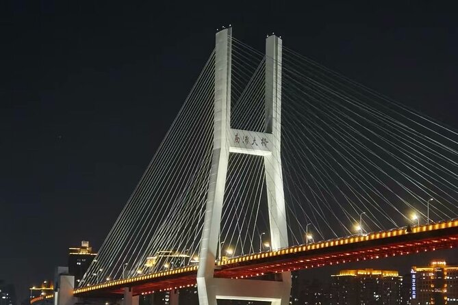 4-Hr Shanghai Layover Tour: Maglev, Wet Market, Food, Landmarks - A Maglev First, Then Shanghai Highlights on Your Layover