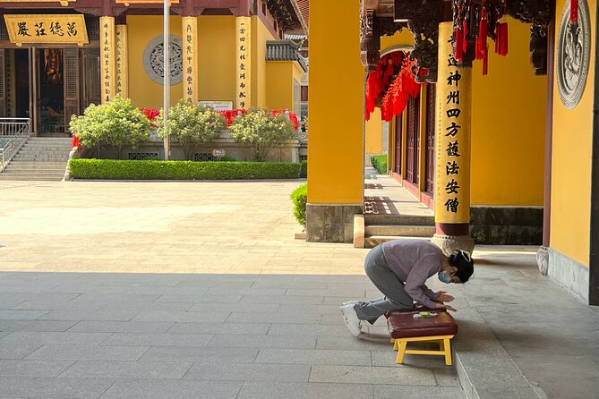 4-Hr Shanghai Tour: Food, Culture, Sightseeing, Cycling, Ferry - Key things to know before you go