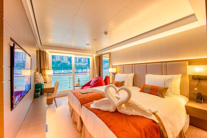 4D3N Yangtze River Cruise: Chongqing to Yichang by Century Cruise - Qutang Gorge and Wu Gorge: The Early Three Gorges Moments That Set the Tone