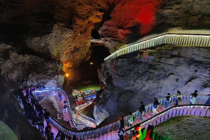 5-Day Private Zhangjiajie Ultimate Experience Tour - Day 3: Grand Canyon, Glass Bridge, and Yellow Dragon Cave