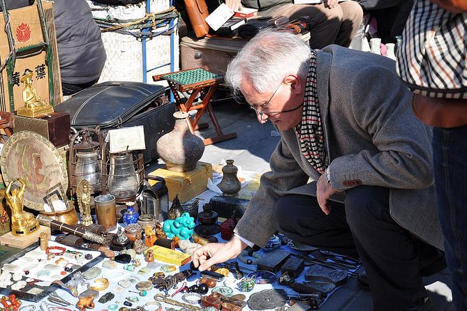 6-Hour Private Beijing Tour: Flower and Fish Market, Panjiayuan Antique Market and 798 Art Zone - Stop 2 at Panjiayuan Antique Market: real bargaining, big variety