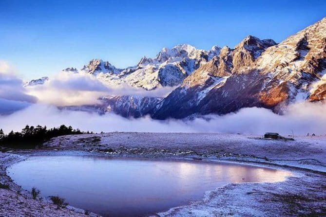 8 Days Private Yunnan Highlight Tour - Bai-style towns in Xizhou and Zhoucheng, plus tea and tie-dye