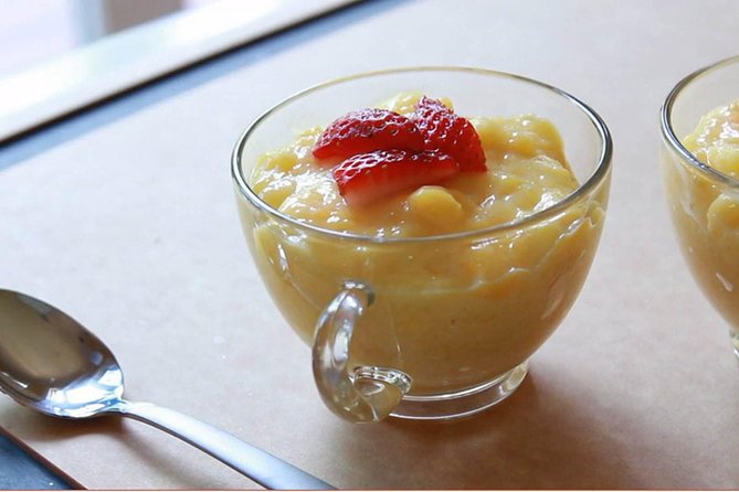 Afternoon Tea and Dessert Tour on the Huaihai Road in Shanghai - Final Stop in the Former French Concession: Cantonese Cold Desserts