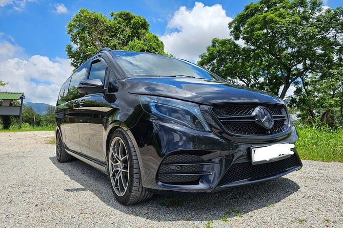 AIRPORT TRANSFER service Kowloon with Mercedes Benz - The meeting point for hotel-to-airport days in Tsim Sha Tsui