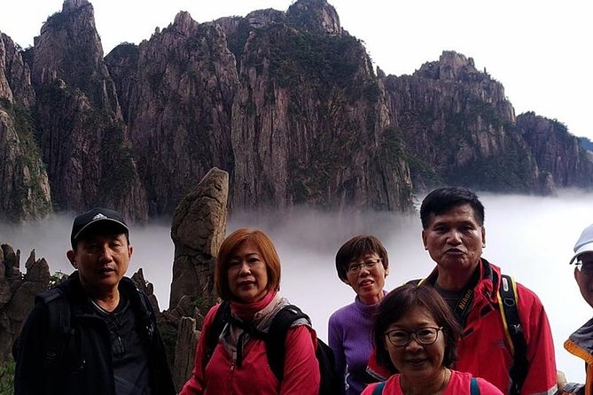 All inclusive Huangshan summit 1 day private tour-No shopping - From Hotel Pickup to the Foot of Huangshan: How the Day Flows
