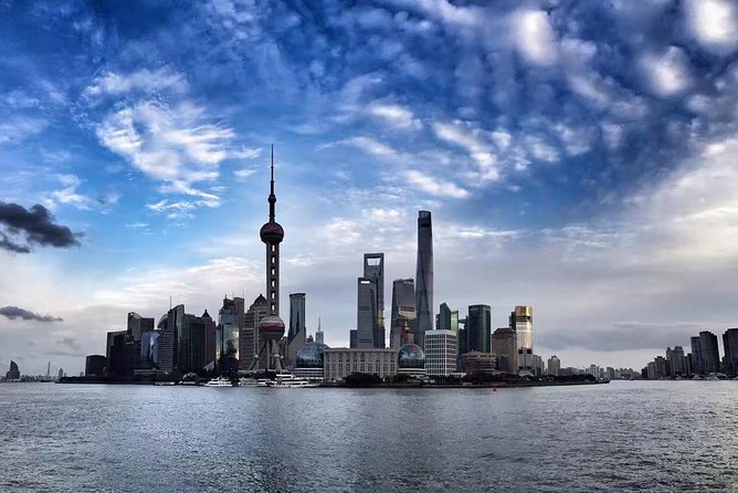 All Inclusive Private Shanghai City Highlight Tour - Why the private, English-speaking format saves real time in Shanghai