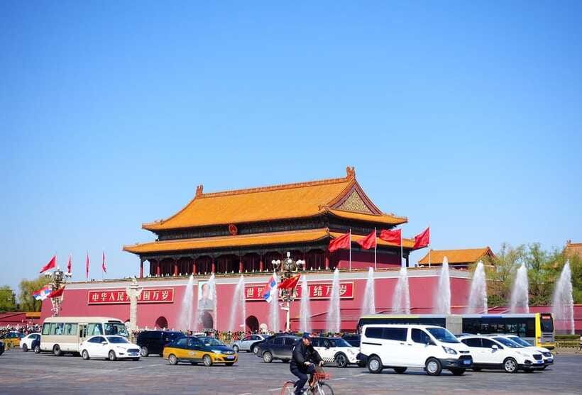 All-Inclusive PrivateTour:Mutianyu Great Wall&Forbidden City - The lunch break that keeps the day comfortable
