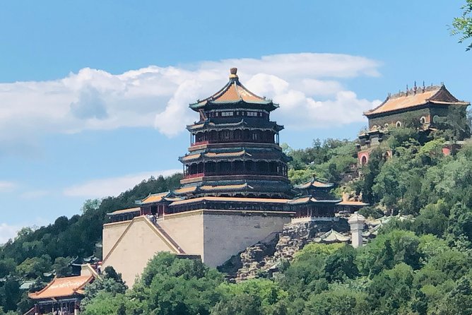 All Inclusive Tour of Summer Palace, Temple of Heaven and Hutong - The Tower of Buddhist Incense: climb for the view