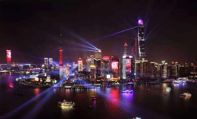 Amazing Shanghai Night Lights:River Cruise &Private Transfer - Hotel pickup and private transfer: the stress-free start that matters
