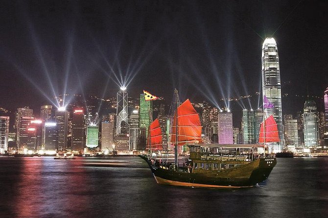 Aqua Luna: Symphony of Lights Cruise in Hong Kong - Getting to Tsim Sha Tsui Pier No. 1 and boarding smoothly
