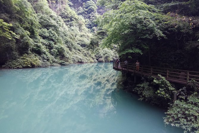 Baofeng Lake,Zhangjiajie Glass Bridge & Grand Canyon day tour - A One-Day Combo You Actually Can Manage
