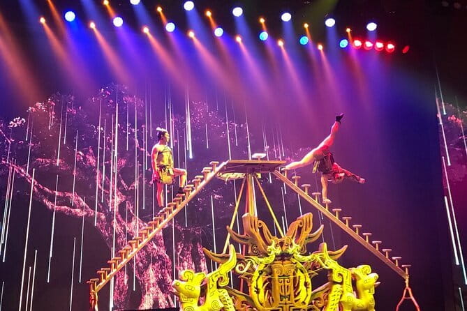 Beijing Acrobatic Show in Red Theater with Guide and Transfer - Why a private group changes the vibe