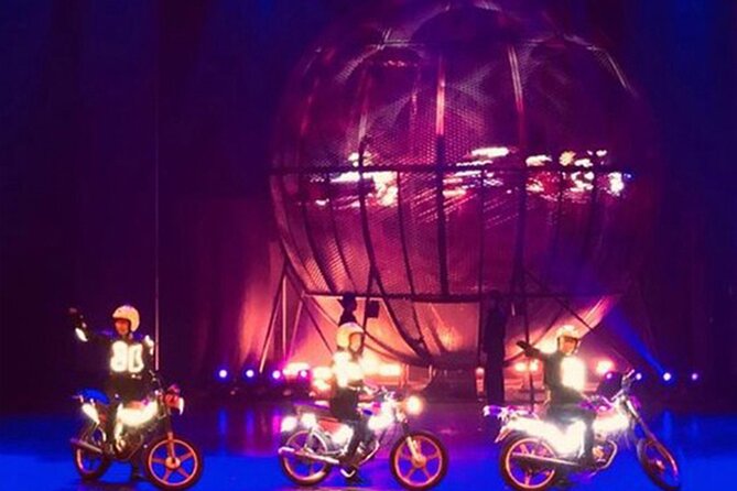 Beijing Acrobatics Show At Red Theater - Key Things I’d Make Sure You Notice