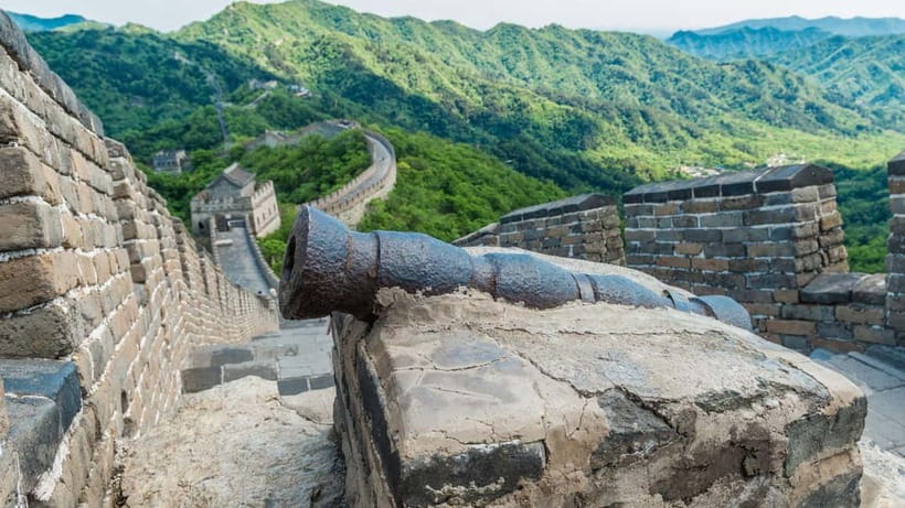 Beijing：Badaling Night Great Wall Ticket, Tour & Show - On the Wall: North and South Fourth Towers at Night