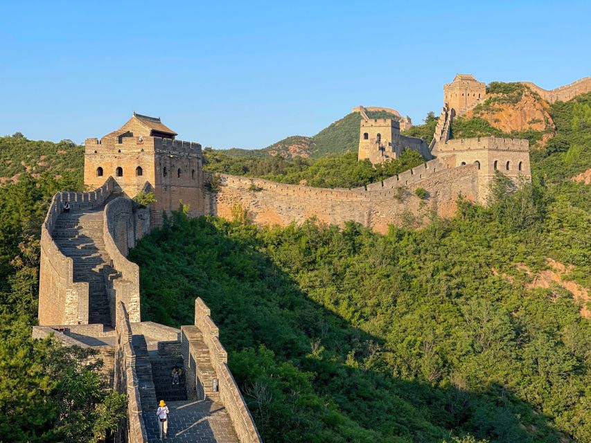 Beijing: Best Great Wall Sunset Tour - Private guide energy: from Jackie to Journey