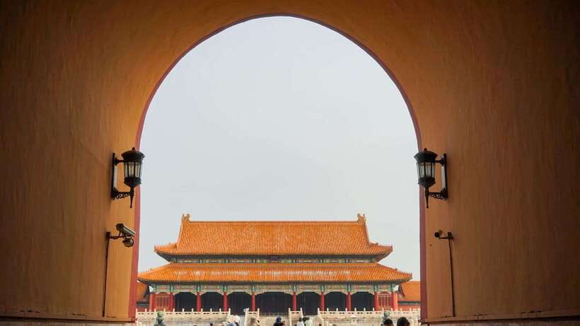 Beijing:Forbidden City and Temple of Heaven Small Group Tour - Beyond the Throne Halls: Palace Life Themes You Can Actually Feel
