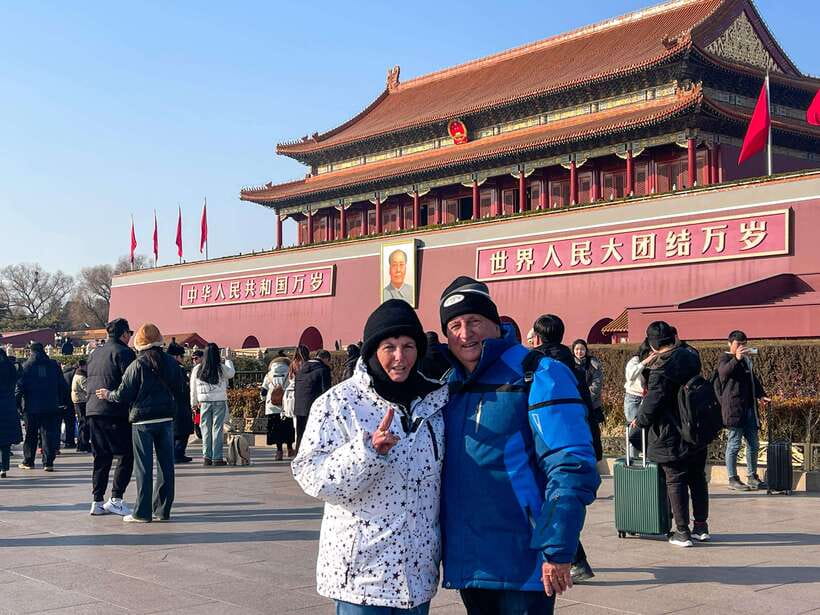 Beijing: Forbidden City, Tian'anmen Square & Great Wall Trip - Entering the Forbidden City from the Meridian Gate