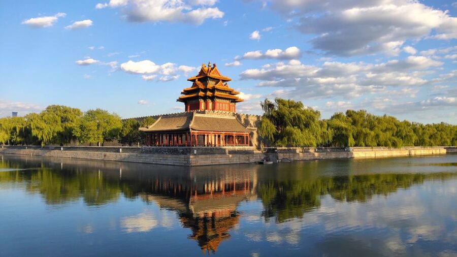 Beijing: Forbidden City Tour(Group/Private)-Tickets Included - Optional indoor extras inside the palace: Hall of Treasure and Hall of Clocks