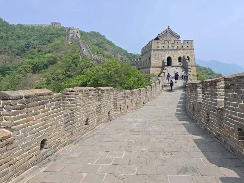 Beijing: Great Wall & City Highlights Private Layover Tour - Getting picked up near Beijing Capital Airport, then heading to Mutianyu
