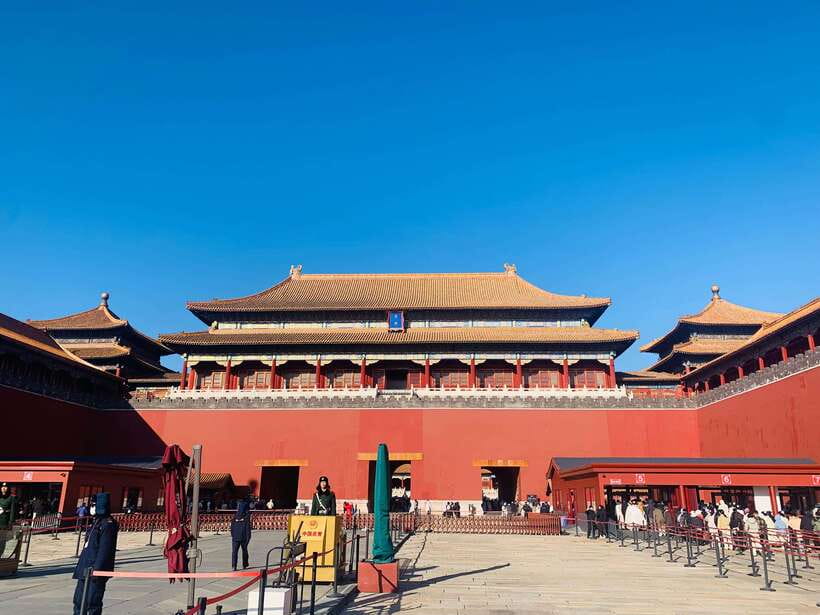 Beijing: Great Wall Layover Tour with a Native - PEK pickup rules: Starbucks in Terminal 3 and how terminal mix-ups happen