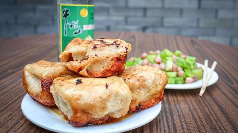 Beijing: Hidden Gems Guided Food Tour with Beer and Tastings - Getting to Shichahai: the easiest way to start on time