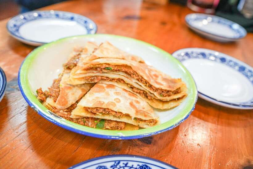 Beijing: Hutong Breakfast Food Tour - Mr. Yu’s Beef Flatbread and Tofu Pudding Comfort Food